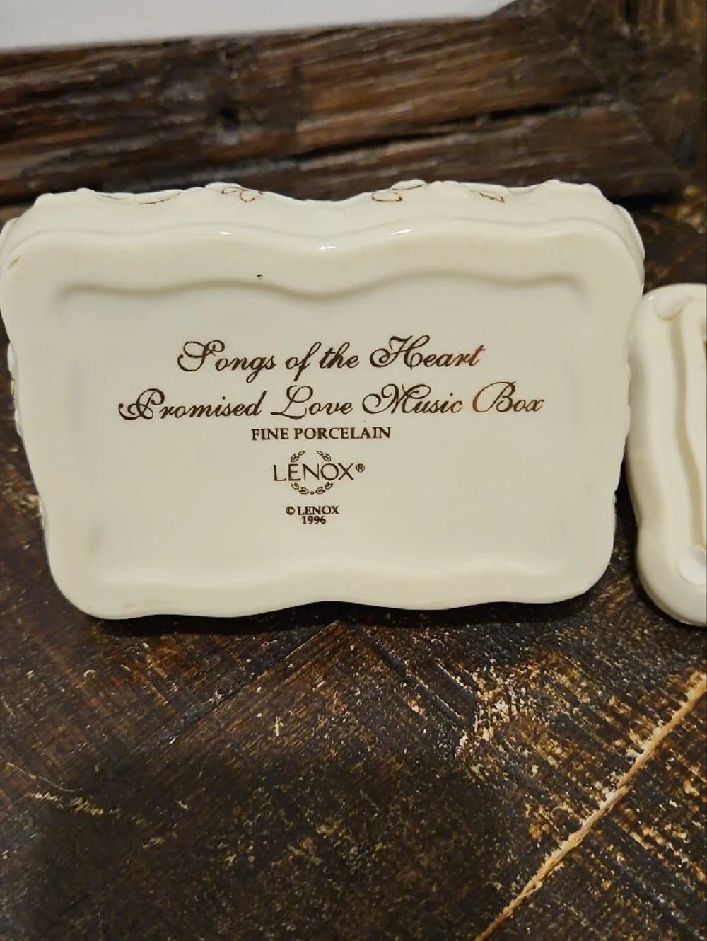 LENOX Rare Vintage 1996 